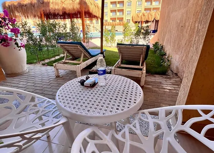 Cozy In Bay View Apartment Hurghada